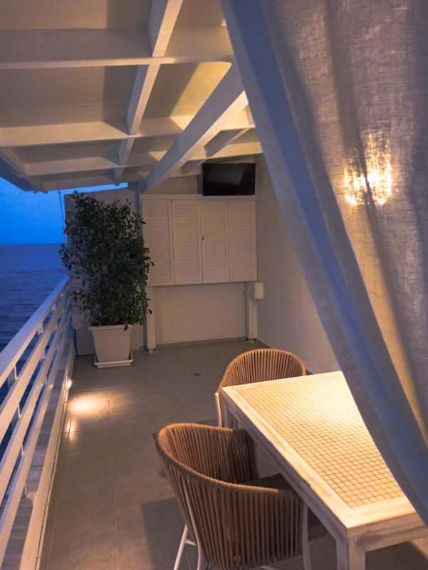 Filoxenia Paralia Exterior photo