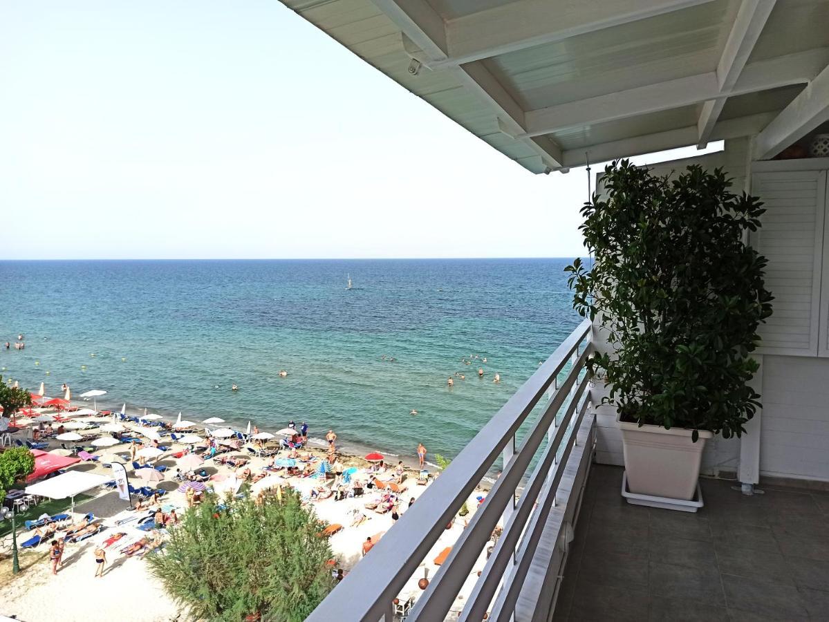 Filoxenia Paralia Exterior photo